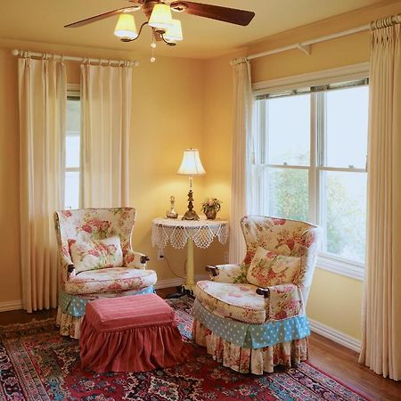 Onion Creek Cottage Остин Экстерьер фото