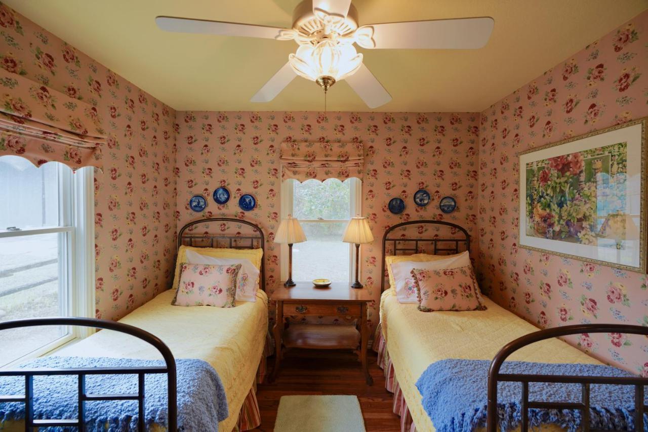 Onion Creek Cottage Остин Экстерьер фото